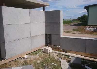 ściana, mur z betonu architektonicznego