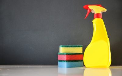 Jak czyścić ściany – przydatne porady, aby w domu zawsze było czysto