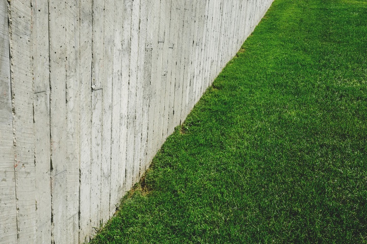 ogrodzenie mur betonowy